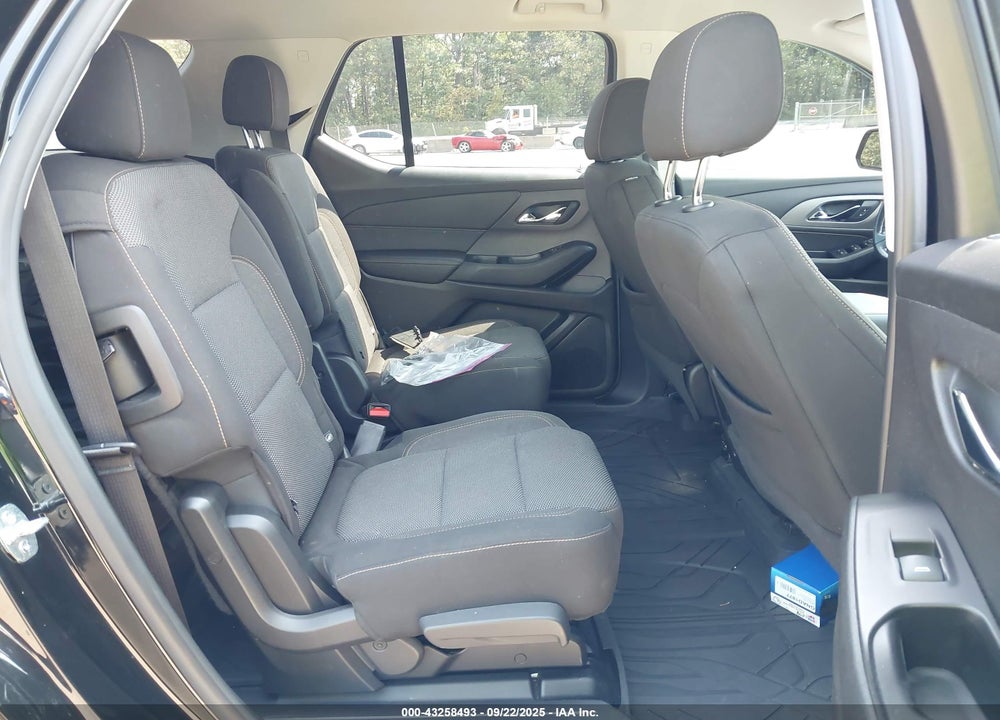 2019 CHEVROLET TRAVERSE VIN: 1GNEVGKW0KJ153905