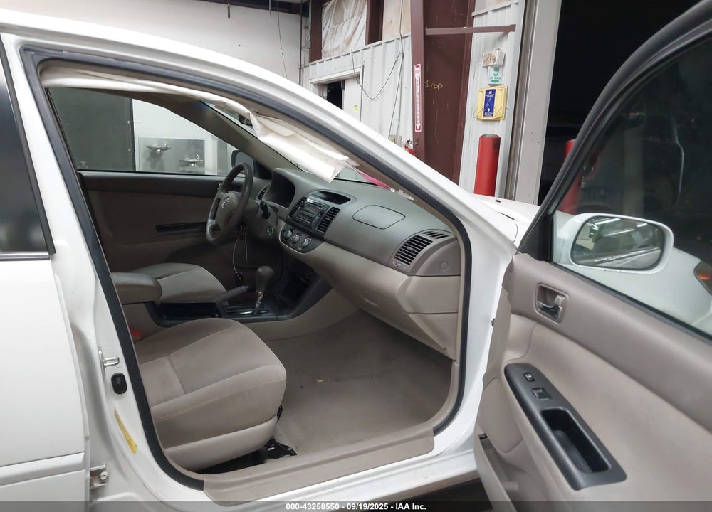 2006 TOYOTA CAMRY LE VIN: 4T1BE30K56U737284