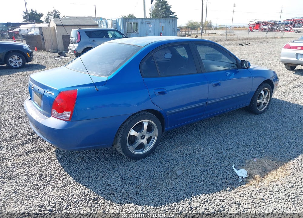 2004 HYUNDAI ELANTRA GLS/GT VIN: KMHDN46D24U800345