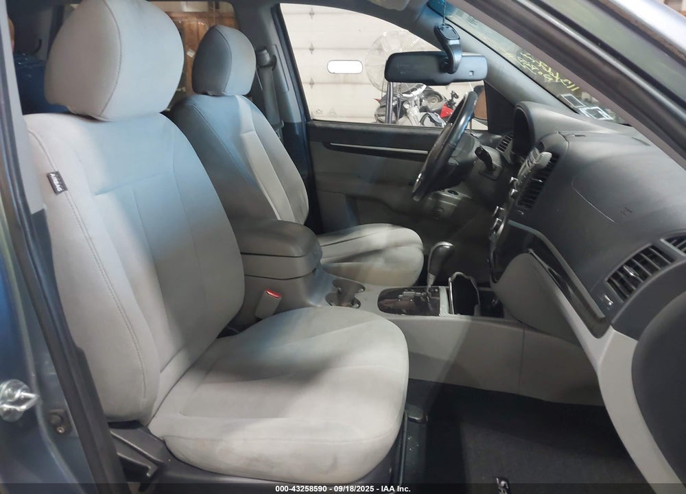 2009 HYUNDAI SANTA FE VIN: 5NMSH13E99H328738