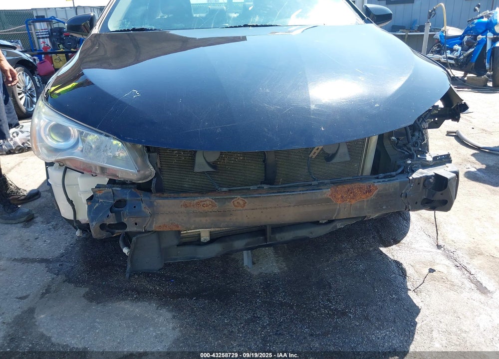 2016 TOYOTA CAMRY VIN: 4T1BF1FK2GU516445