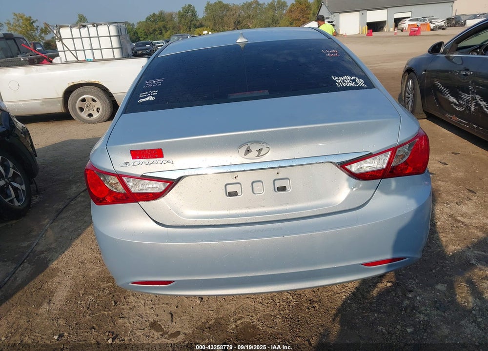 2013 HYUNDAI SONATA VIN: 5NPEB4AC0DH774189