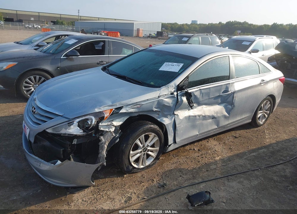 2013 HYUNDAI SONATA VIN: 5NPEB4AC0DH774189