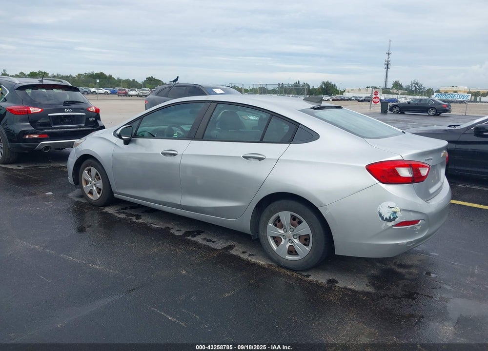 2018 CHEVROLET CRUZE VIN: 1G1BC5SM9J7188340