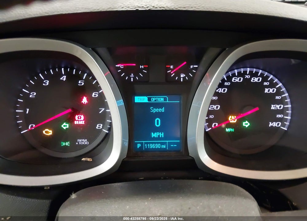 2017 CHEVROLET EQUINOX LT VIN: 2GNFLFE31H6241955