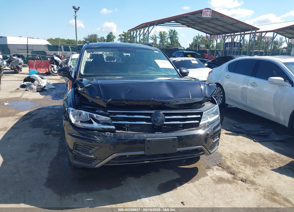 2019 VOLKSWAGEN TIGUAN VIN: 3VV2B7AX9KM174299