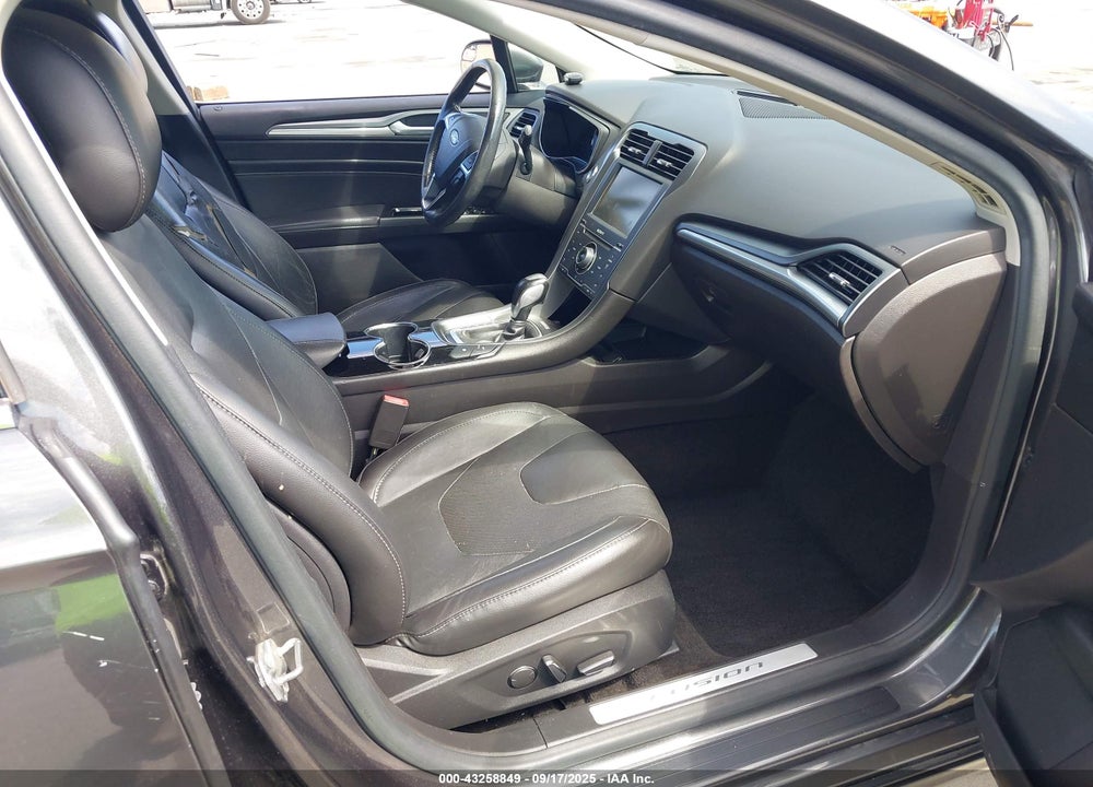 2015 FORD FUSION ENERGI TITANIUM VIN: 3FA6P0SU9FR105804