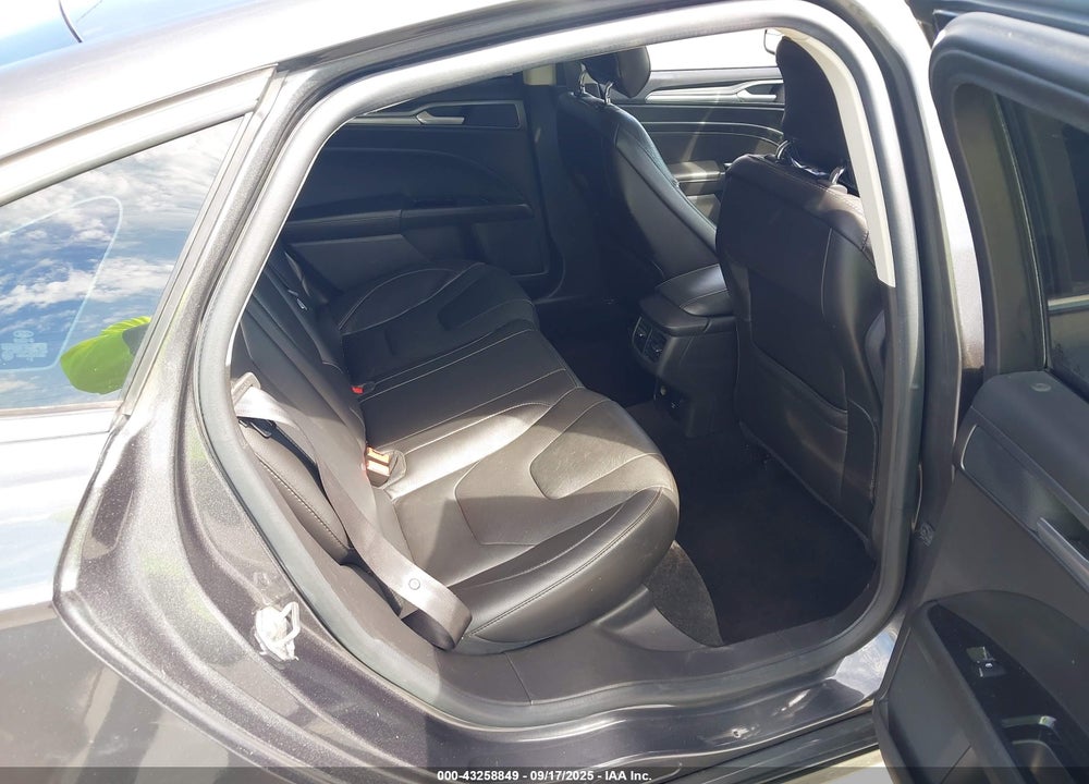 2015 FORD FUSION ENERGI TITANIUM VIN: 3FA6P0SU9FR105804