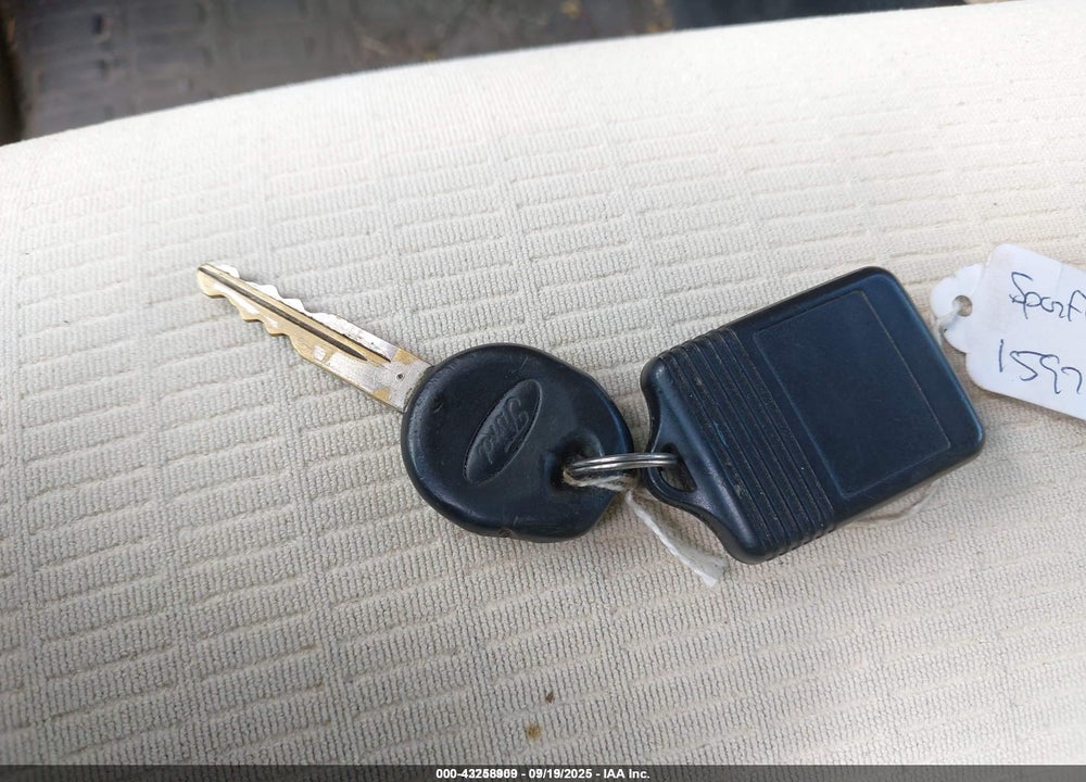 2007 FORD EXPLORER SPORT TRAC VIN: 1FMEU338X7UA07839