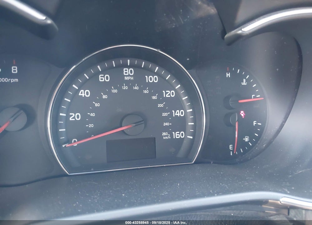 2014 KIA SORENTO LX VIN: 5XYKT3A63EG515290
