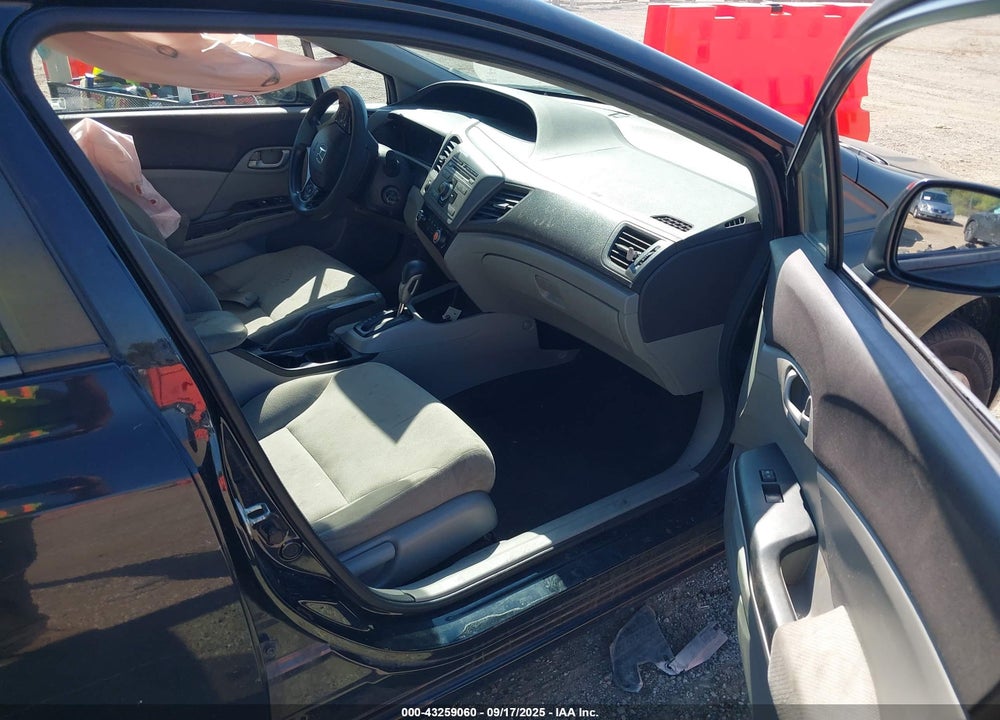 2012 HONDA CIVIC VIN: 19XFB2F52CE093943