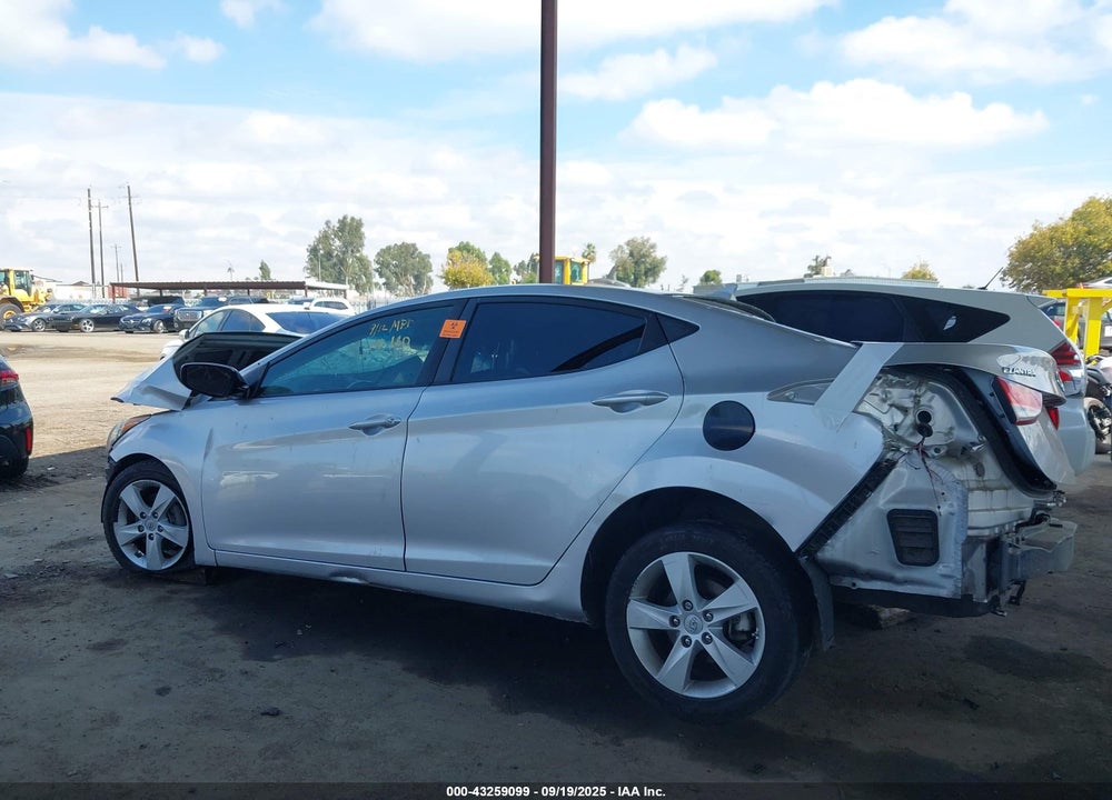 2012 HYUNDAI ELANTRA VIN: KMHDH4AE2CU466095