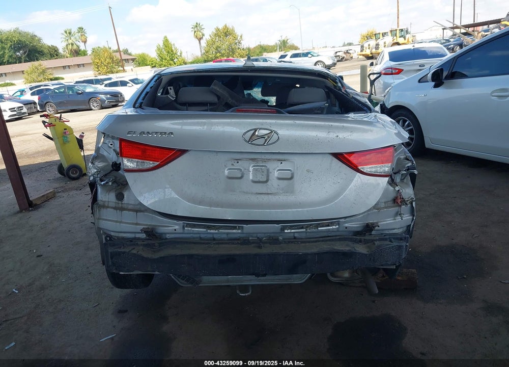 2012 HYUNDAI ELANTRA VIN: KMHDH4AE2CU466095
