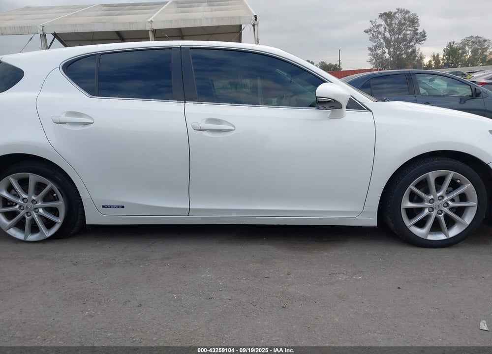 2013 LEXUS CT 200H VIN: JTHKD5BH7D2173293