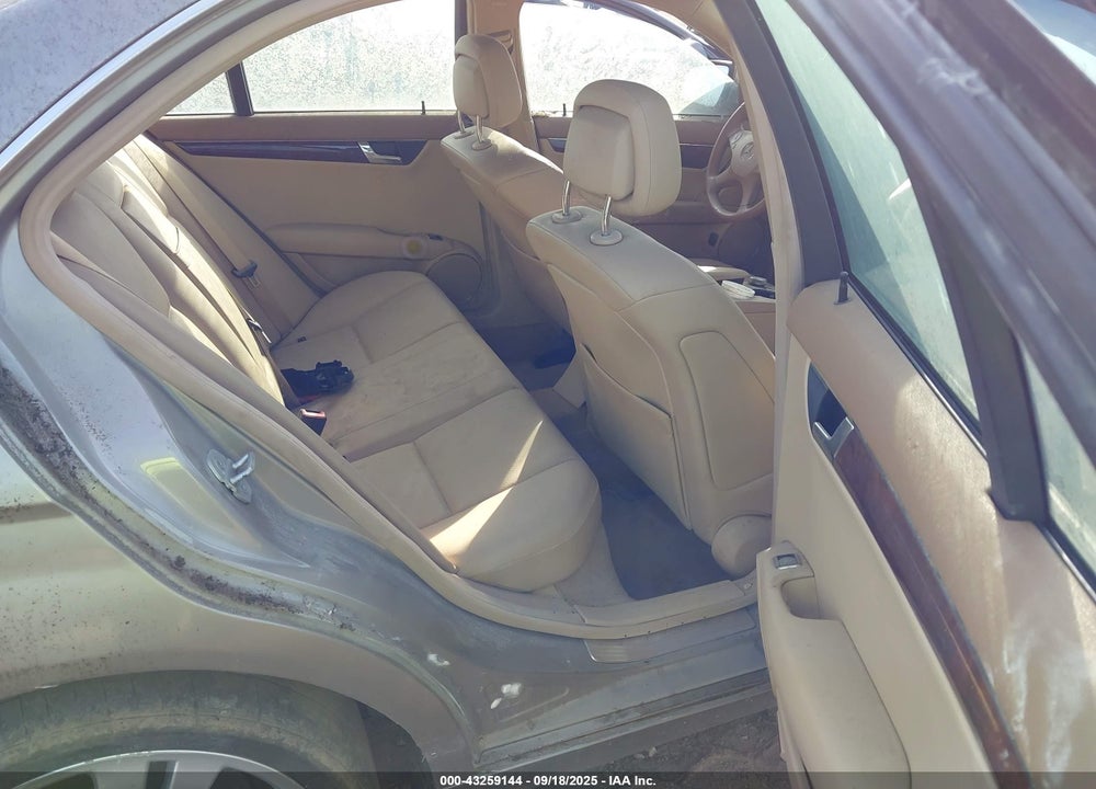 2008 MERCEDES-BENZ C 300 LUXURY 4MATIC VIN: WDDGF81X48F151719