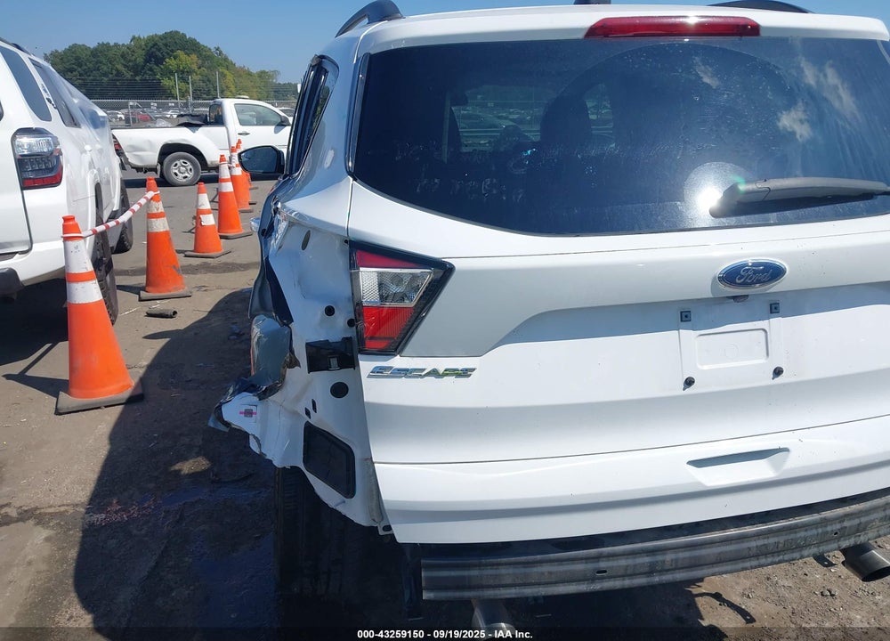 2018 FORD ESCAPE SEL VIN: 1FMCU9HD7JUB55311