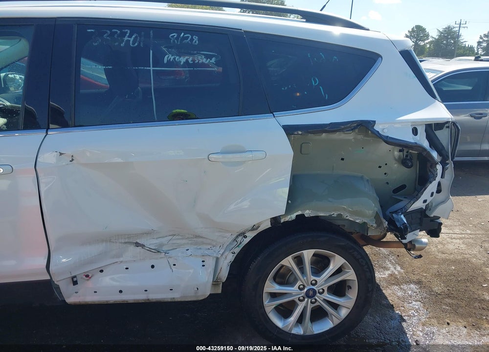 2018 FORD ESCAPE SEL VIN: 1FMCU9HD7JUB55311