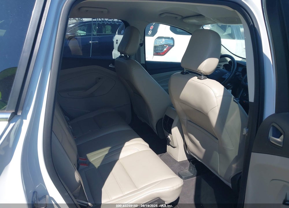 2018 FORD ESCAPE SEL VIN: 1FMCU9HD7JUB55311