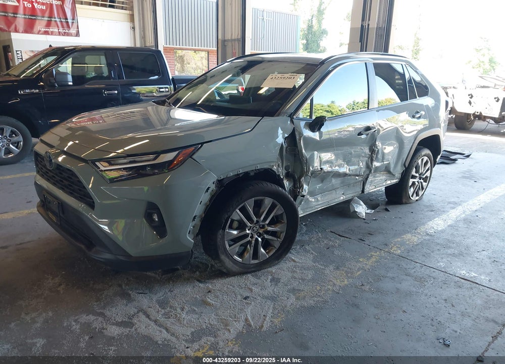 2022 TOYOTA RAV4 XLE PREMIUM VIN: 2T3A1RFV8NW266958