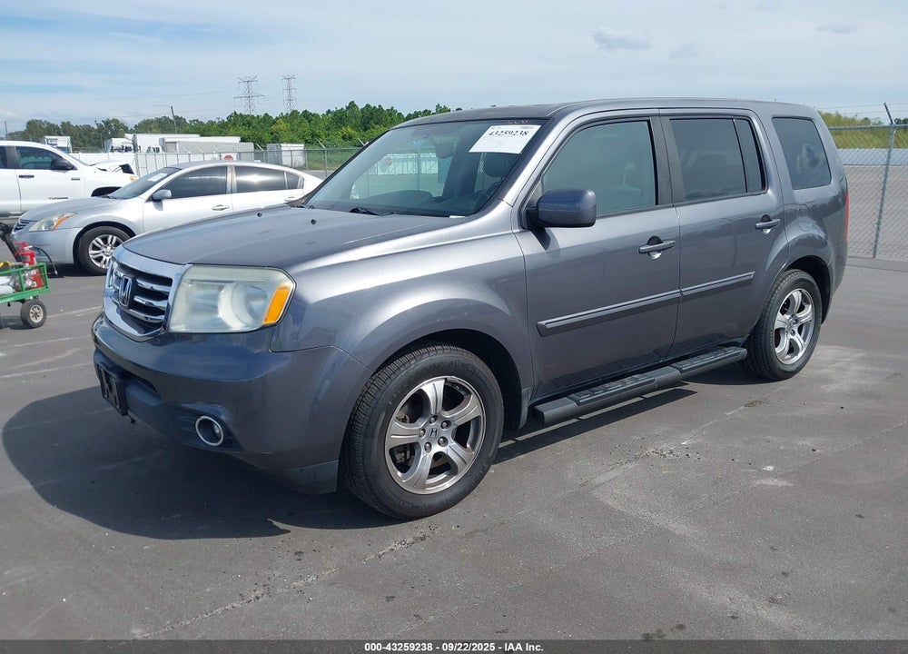 2015 HONDA PILOT EX-L VIN: 5FNYF4H56FB049030
