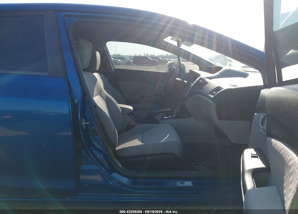 2014 HONDA CIVIC VIN: 2HGFB2F53EH508017