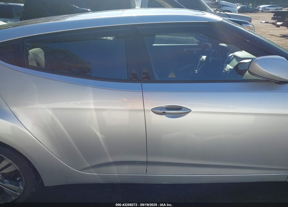 2017 HYUNDAI VELOSTER VIN: KMHTC6AD6HU319430