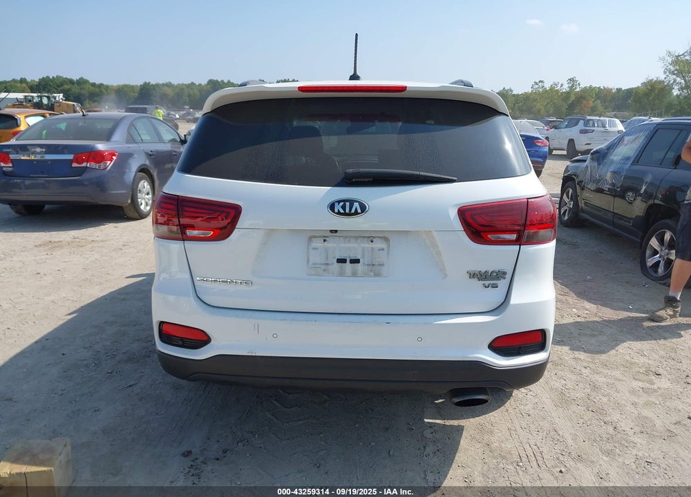 2020 KIA SORENTO 3.3L S VIN: 5XYPG4A57LG693207