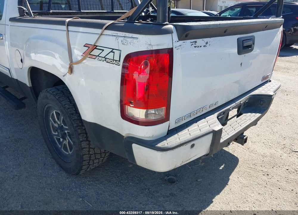 2013 GMC SIERRA 1500 VIN: 3GTP2VE75DG225818