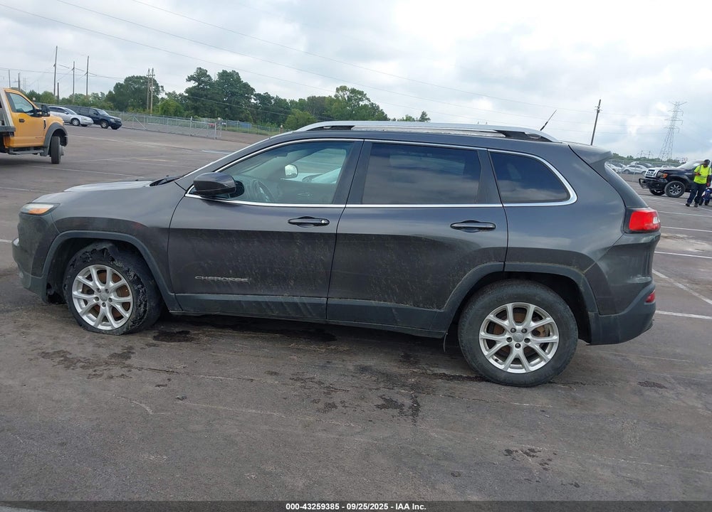 2017 JEEP CHEROKEE VIN: 1C4PJLCB0HW507399