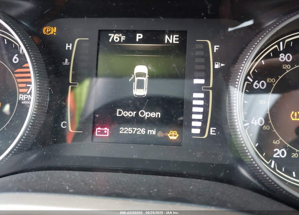 2017 JEEP CHEROKEE VIN: 1C4PJLCB0HW507399