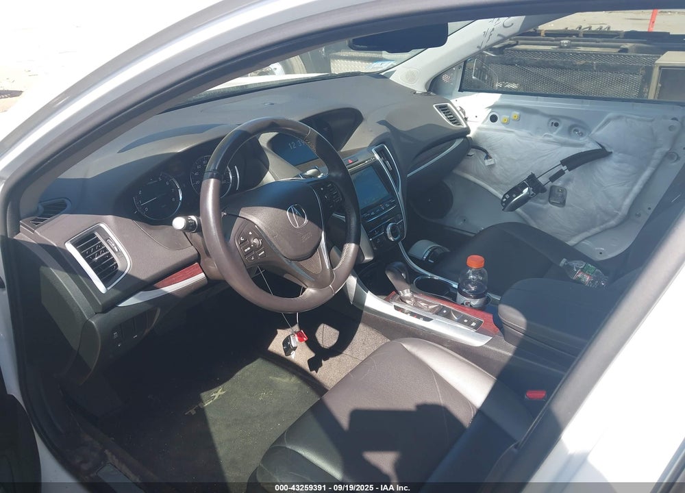 2015 ACURA TLX VIN: 19UUB1F33FA022811