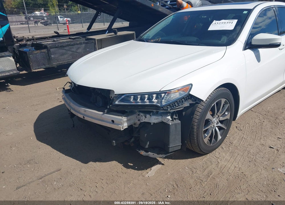 2015 ACURA TLX VIN: 19UUB1F33FA022811