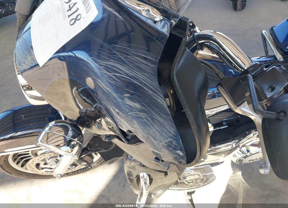 2012 HARLEY-DAVIDSON FLHTK ELECTRA GLIDE ULTRA LTD VIN: 1HD1KEM17CB605302