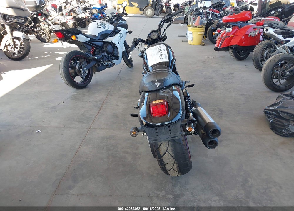 2007 HARLEY-DAVIDSON VRSCDX VIN: 1HD1HHZ327K807156