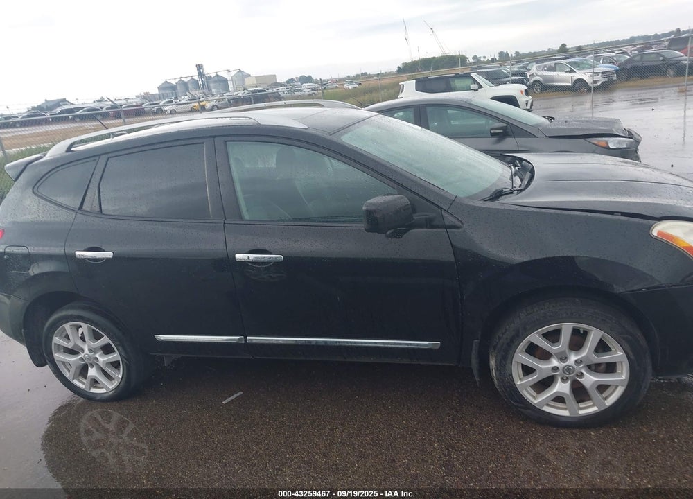 2013 NISSAN ROGUE SV W/SL PKG VIN: JN8AS5MV6DW116442