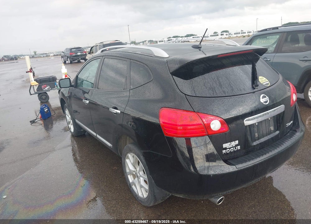 2013 NISSAN ROGUE SV W/SL PKG VIN: JN8AS5MV6DW116442