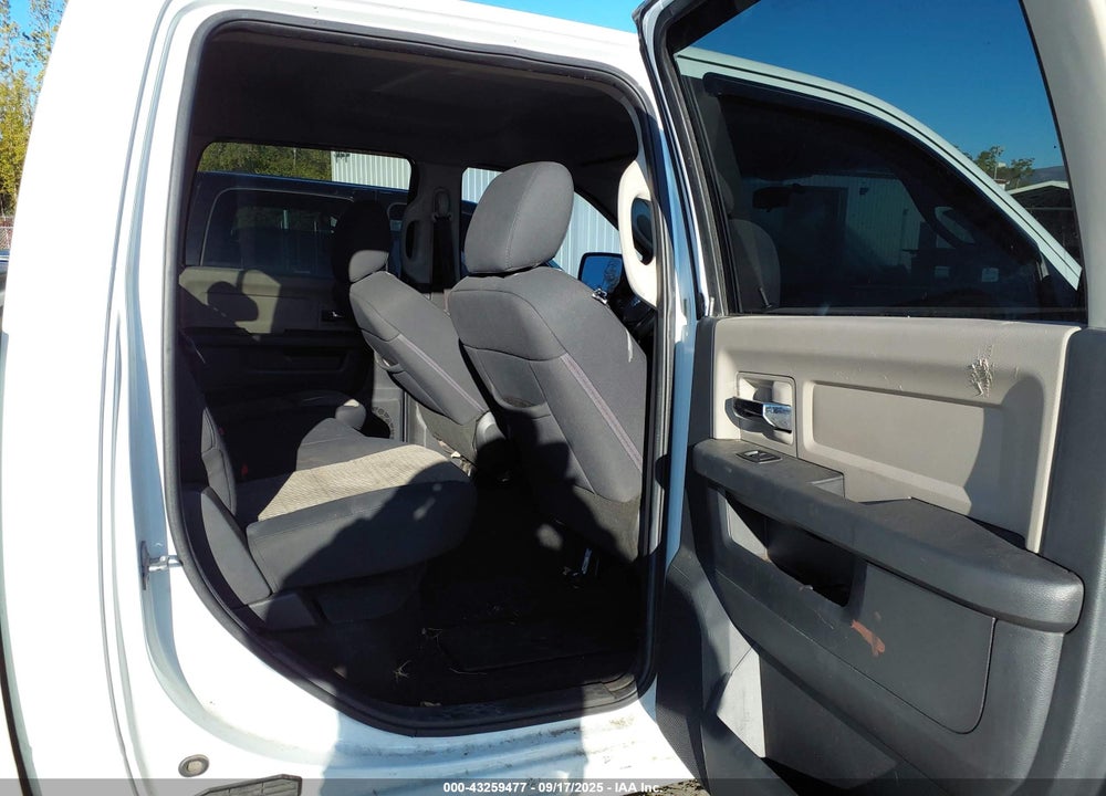 2012 RAM 2500 VIN: 3C6TD5DT9CG270466