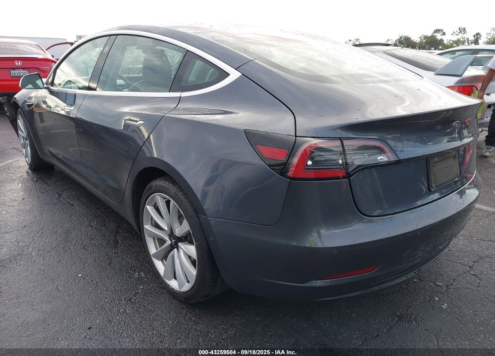 2018 TESLA MODEL 3 VIN: 5YJ3E1EAXJF116282