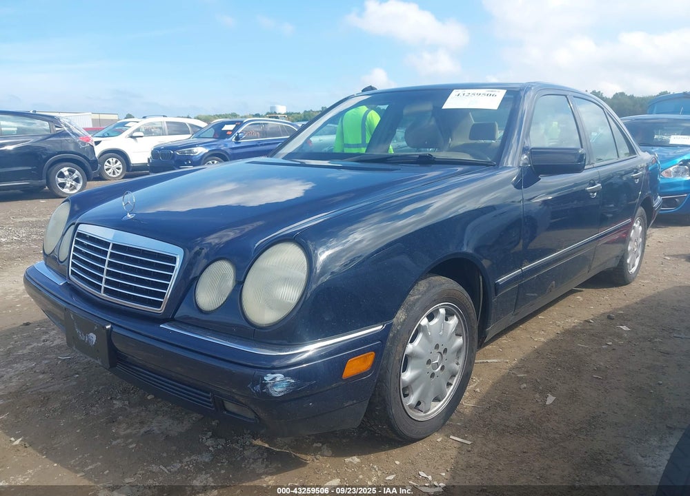1998 MERCEDES-BENZ E 320 VIN: WDBJF65F6WA704319
