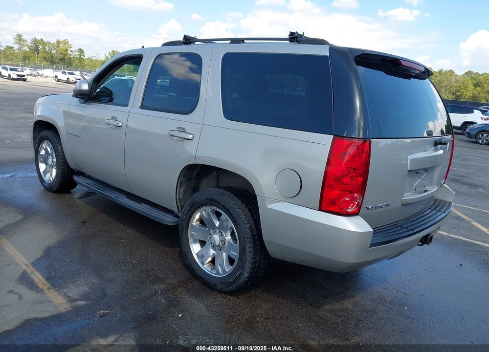 2007 GMC YUKON VIN: 1GKFC13007J138293