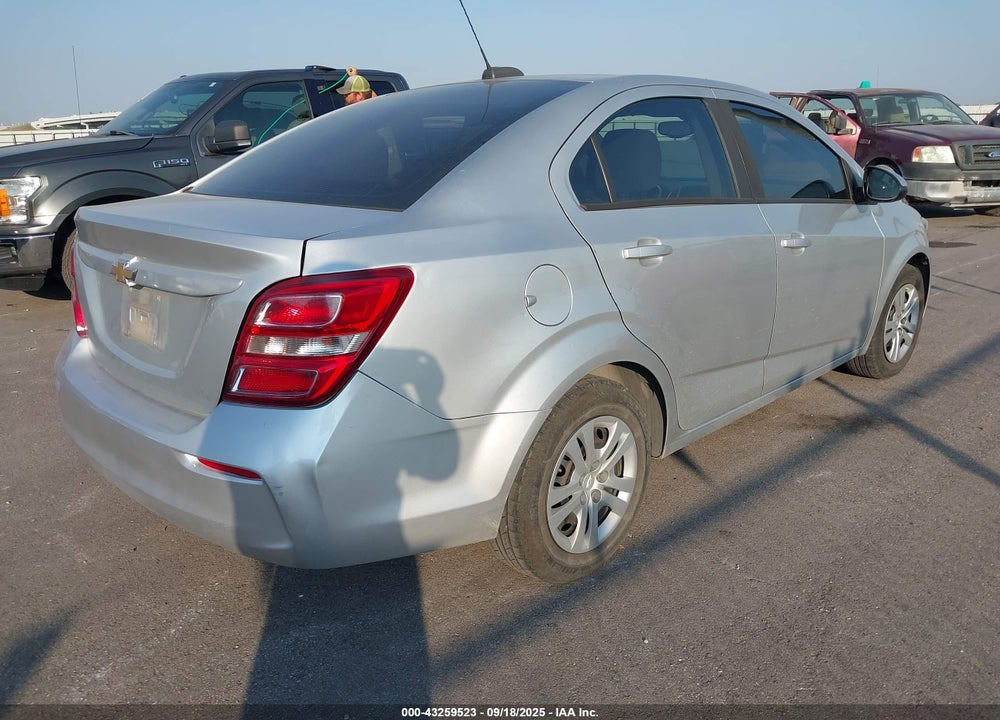 2018 CHEVROLET SONIC VIN: 1G1JB5SH5J4120636