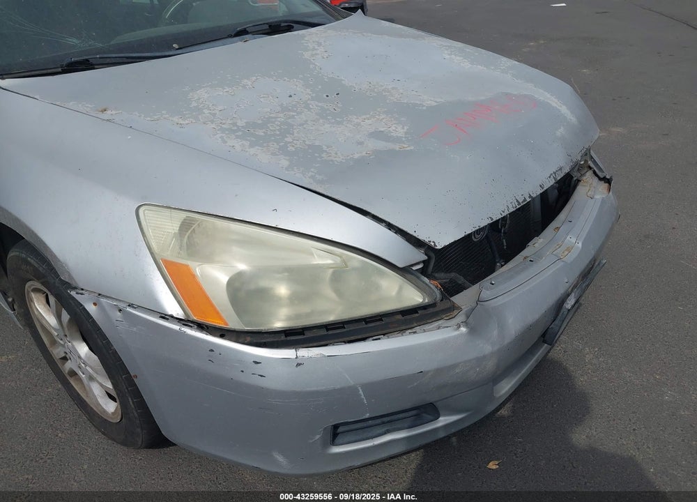 2007 HONDA ACCORD VIN: 1HGCM56317A156019