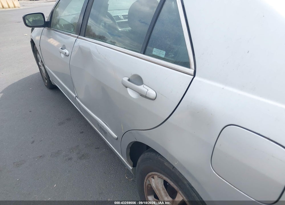 2007 HONDA ACCORD VIN: 1HGCM56317A156019