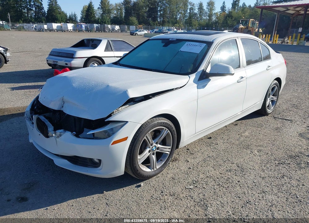2013 BMW 3 SERIES VIN: WBA3A5G52DNP22911
