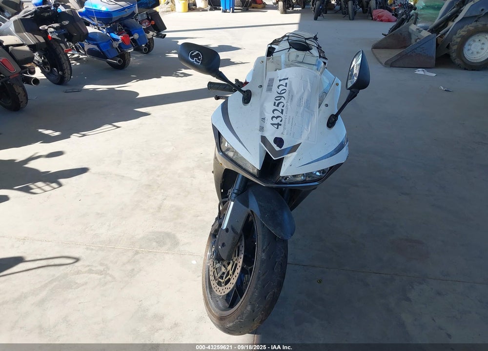 2013 HONDA CBR600 RR VIN: JH2PC4008DK600621
