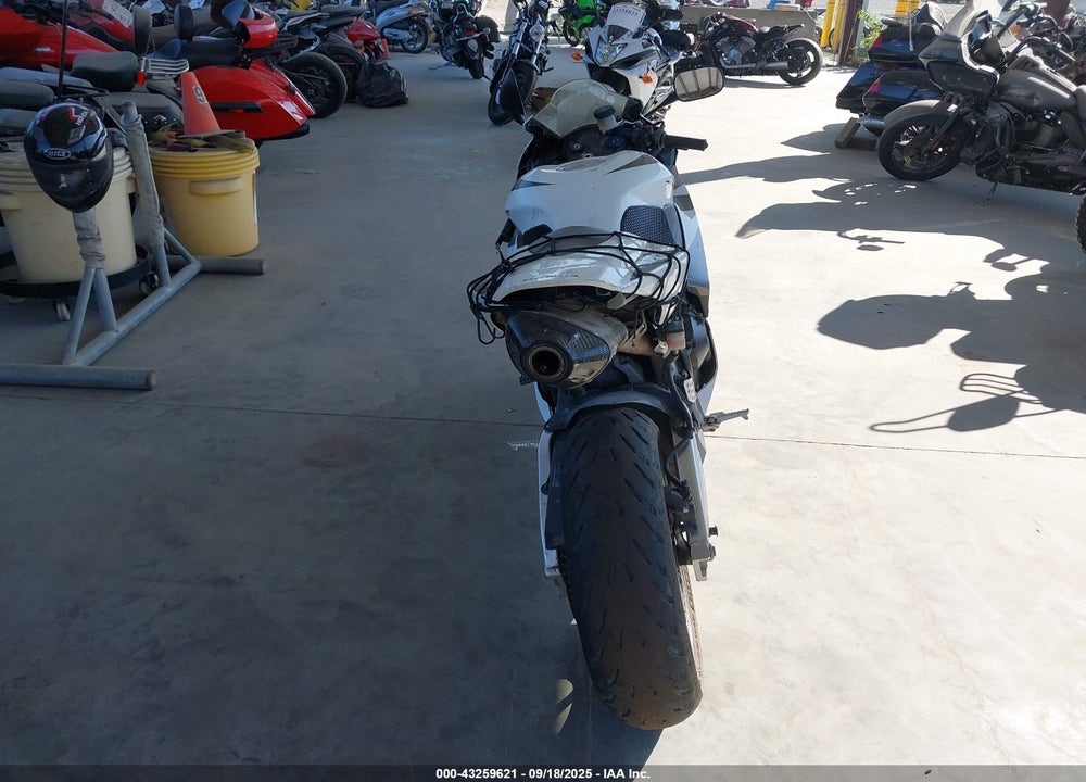 2013 HONDA CBR600 RR VIN: JH2PC4008DK600621