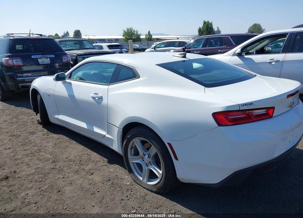 2016 CHEVROLET CAMARO VIN: 1G1FA1RX2G0176919