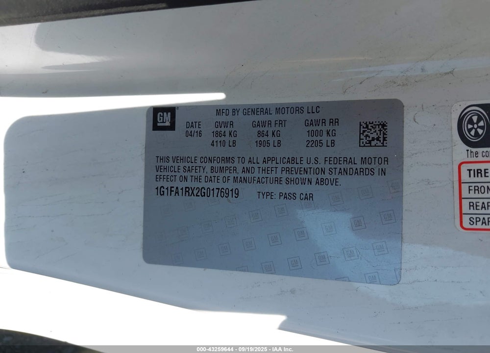 2016 CHEVROLET CAMARO VIN: 1G1FA1RX2G0176919