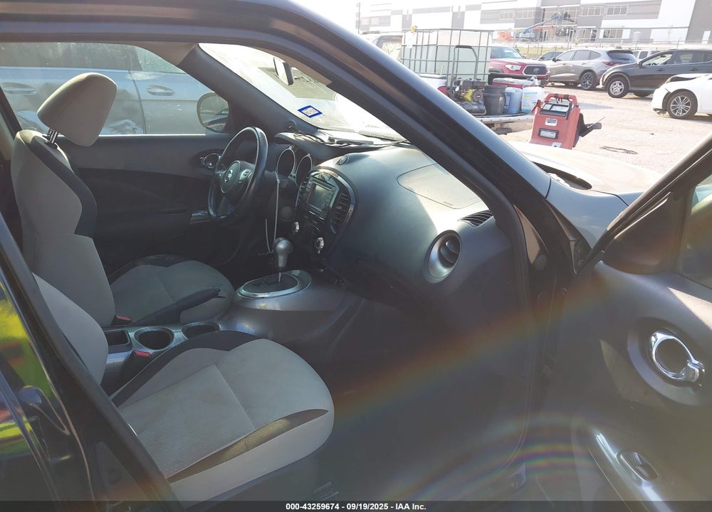 2014 NISSAN JUKE VIN: JN8AF5MV3ET361688