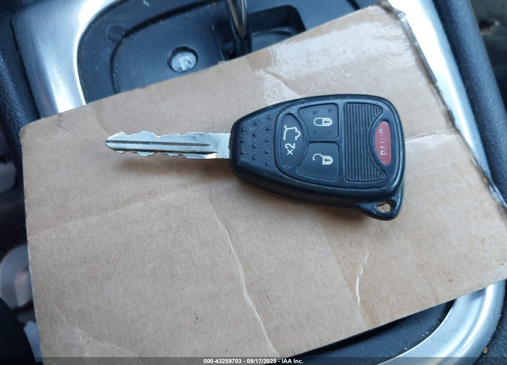2013 CHRYSLER 200 LX VIN: 1C3CCBAB2DN669920